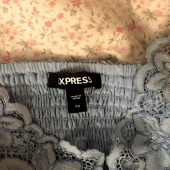 Light blue Lace Express Cropped Tank Top - Picture 2 of 3